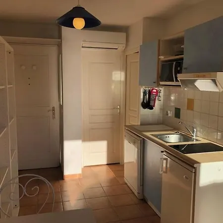 50m T2 Grande Terrasse Vue Climatise Piscine Chauffee, Parking Clos Gratuit Lägenhet *